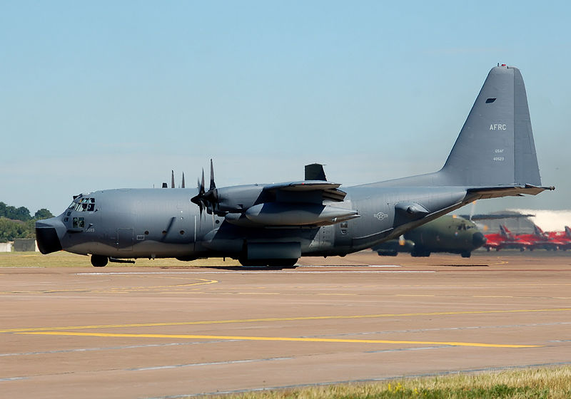 Lockheed MC-130E Combat Talon I de l'USAF au sol