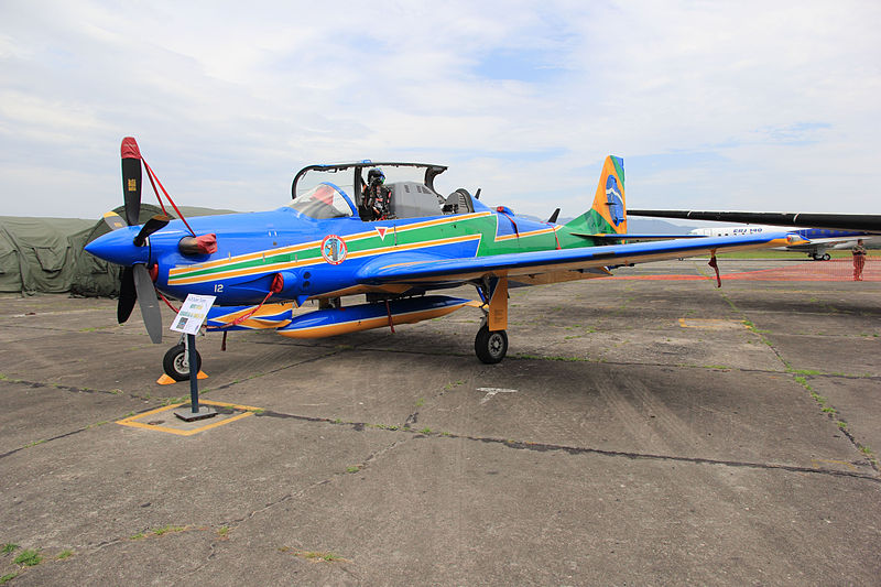 Embraer EMB-314 Super Tucano de la patrouille Esquadrilha da Fumaça