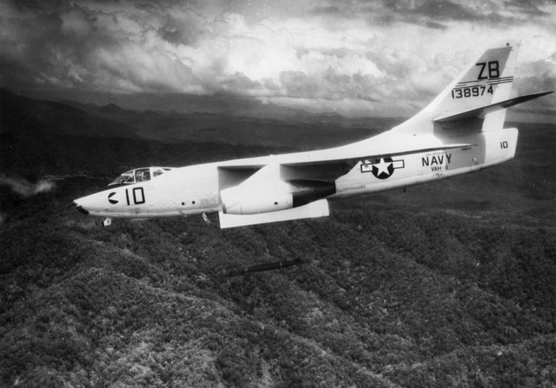 Douglas A-3B Skywarrior de l'US Navy en vol