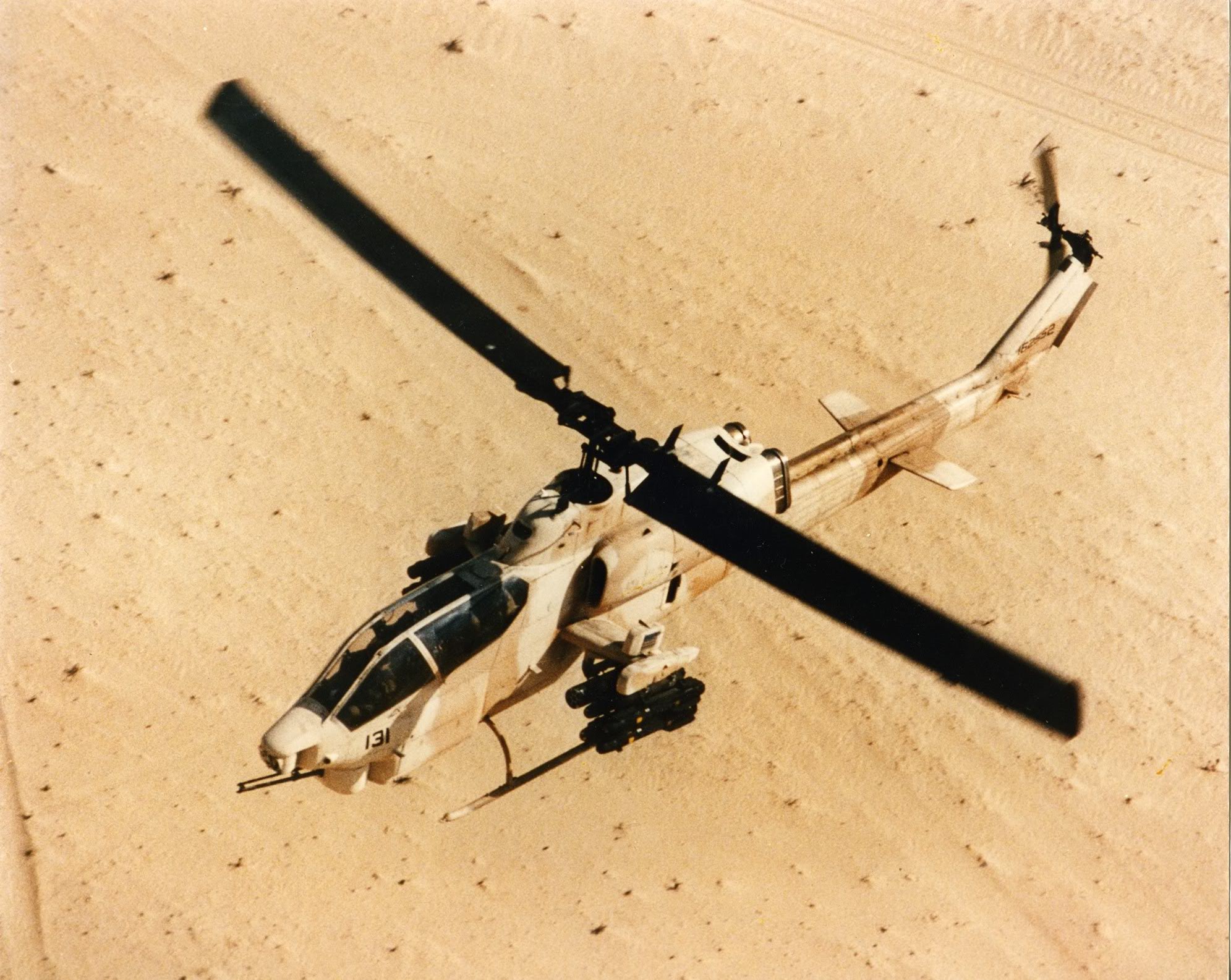 Bell AH-1W Super Cobra de l'USMC lors de l'opération Desert Storm