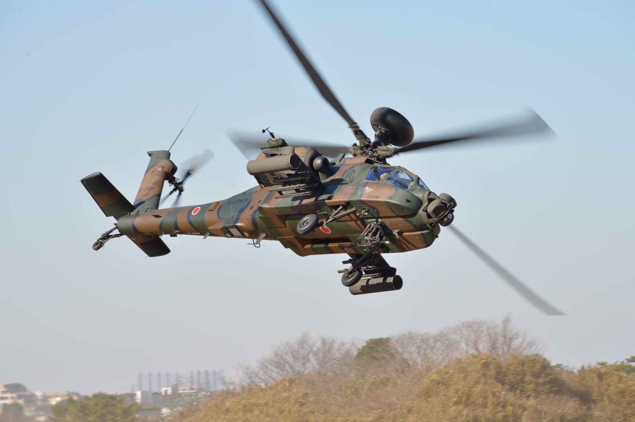 Fuji AH-64DJP Apache de l'armée japonaise