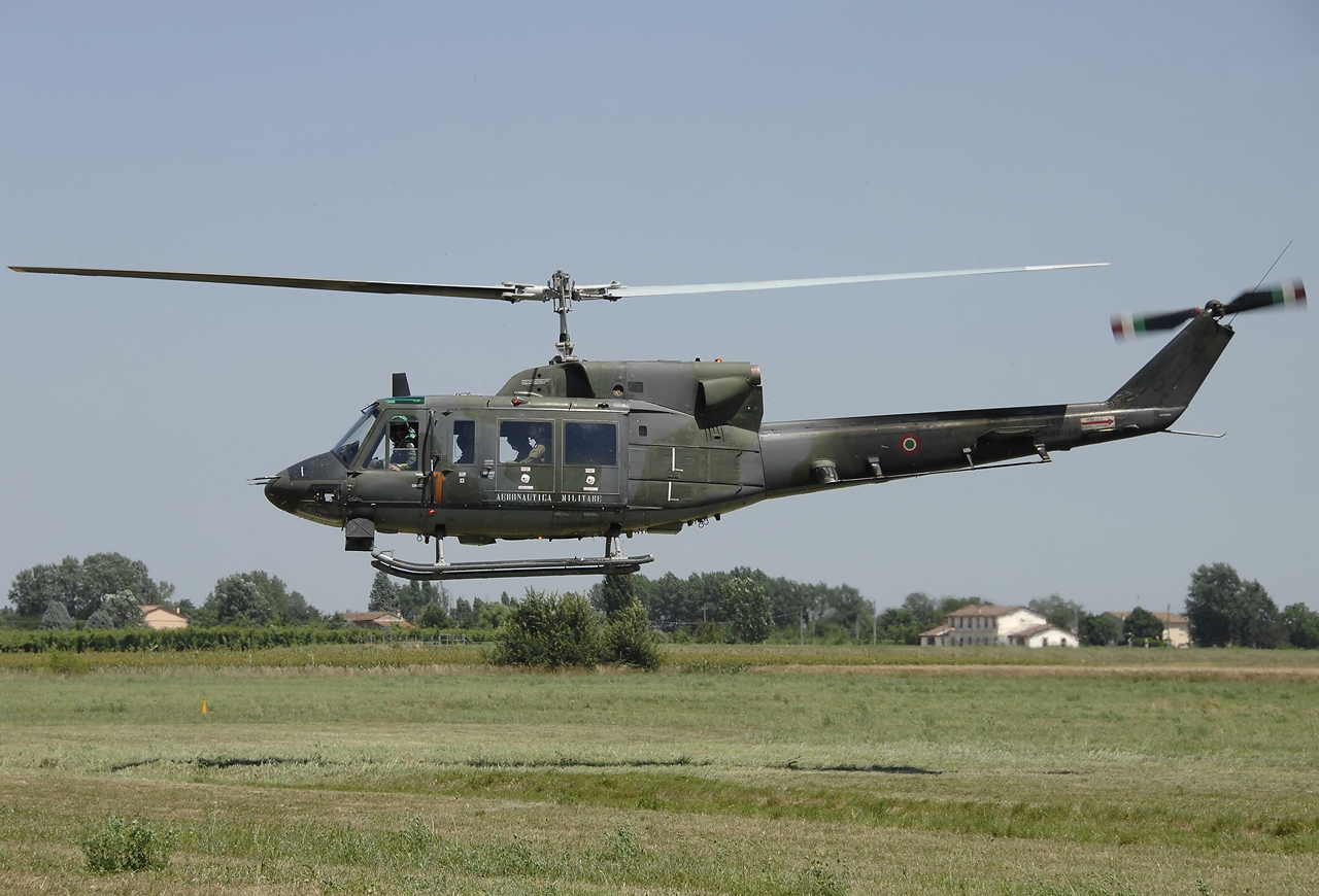 Agusta/Bell AB 212 AM Twin Huey italien