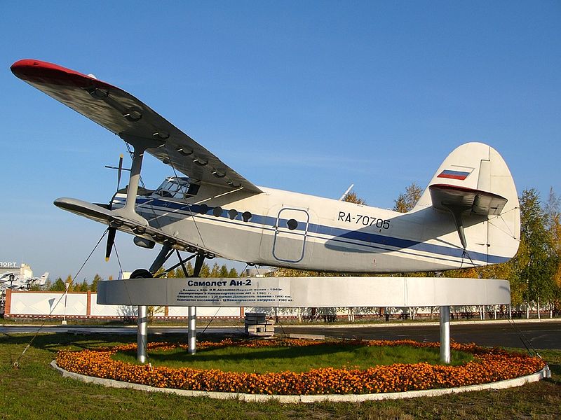 Antonov An-2P civil