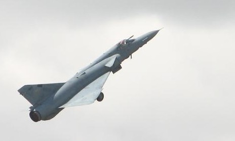 Atlas Cheetah E sud-africain au décollage