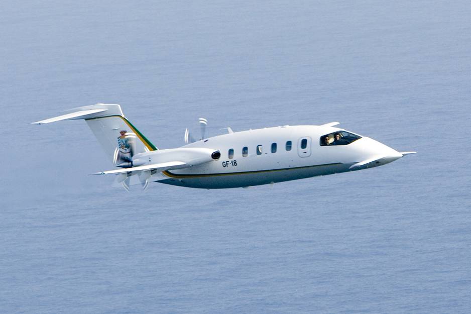 Piaggio P.180 Avanti II en vol