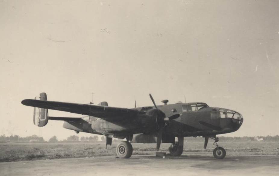North American B-25 Mitchell français par Marc Berton