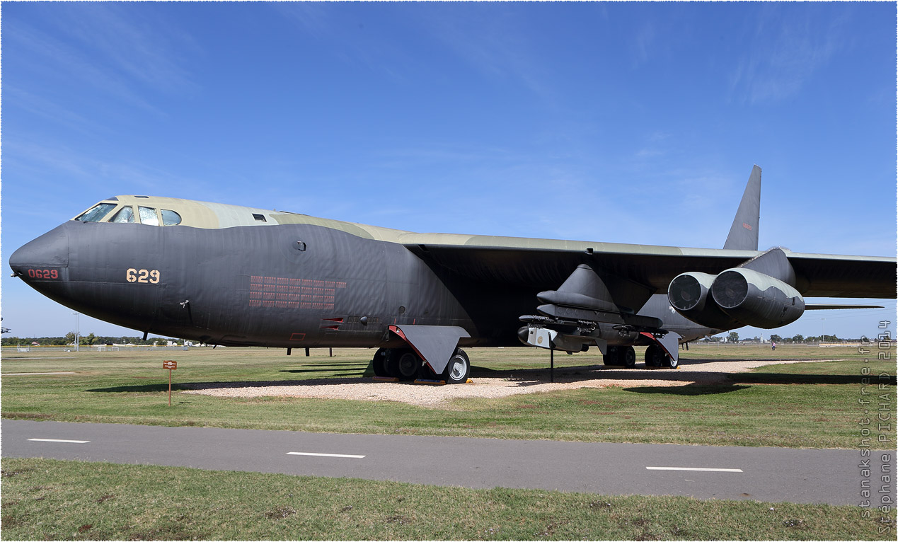 Boeing B-52D Superfortress de l'USAF par Stanak