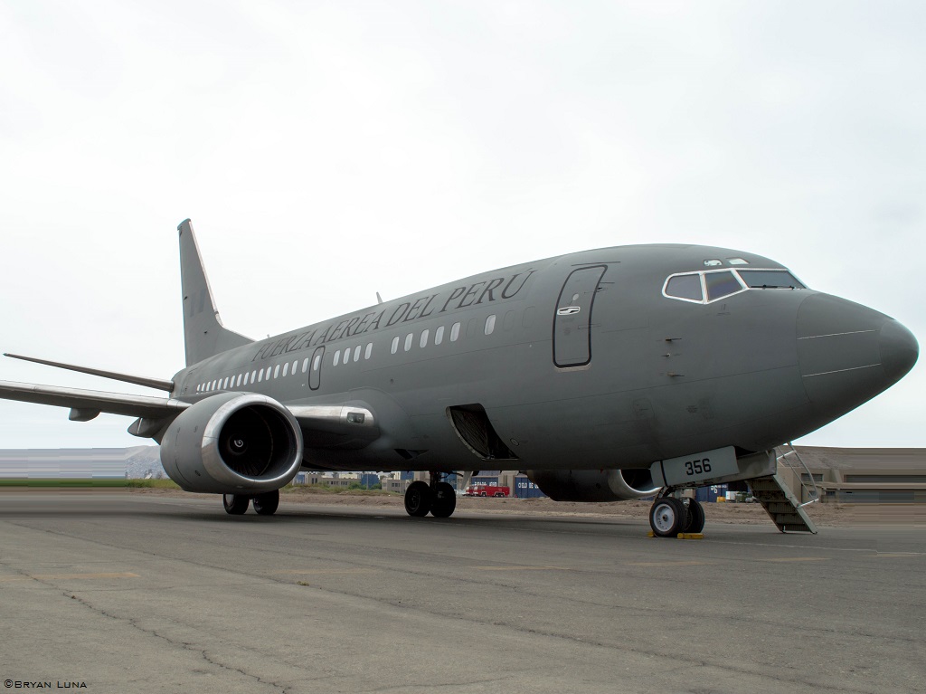 Boeing 737-500 péruvien