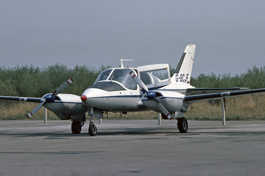 Beagle B.206C Serie 1 vu de l'avant