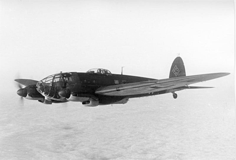 Heinkel He 111 de la Luftwaffe en vol