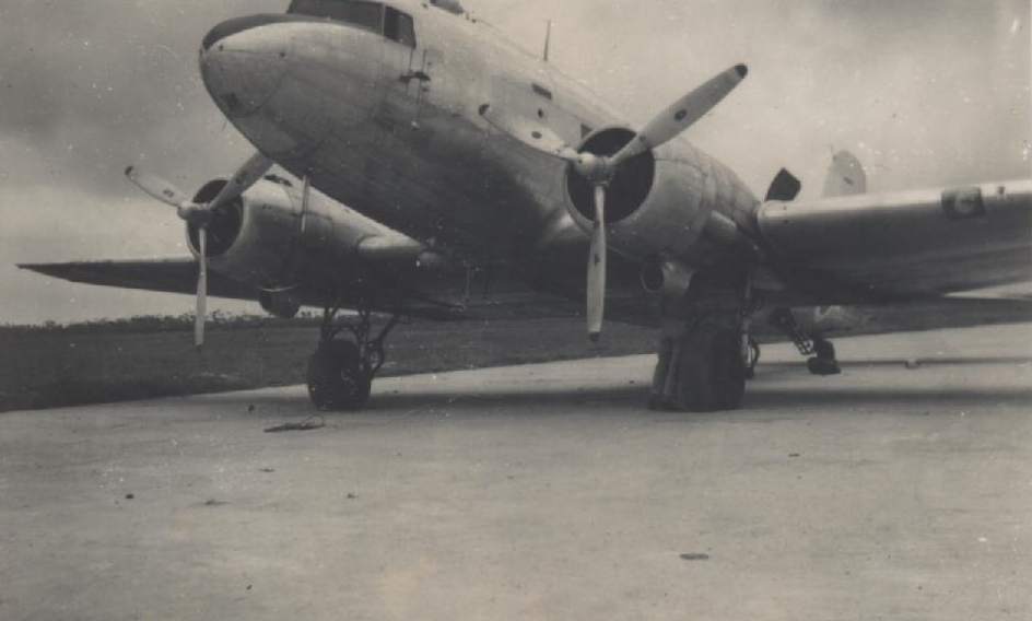 Douglas C-47 français par Marc Berton