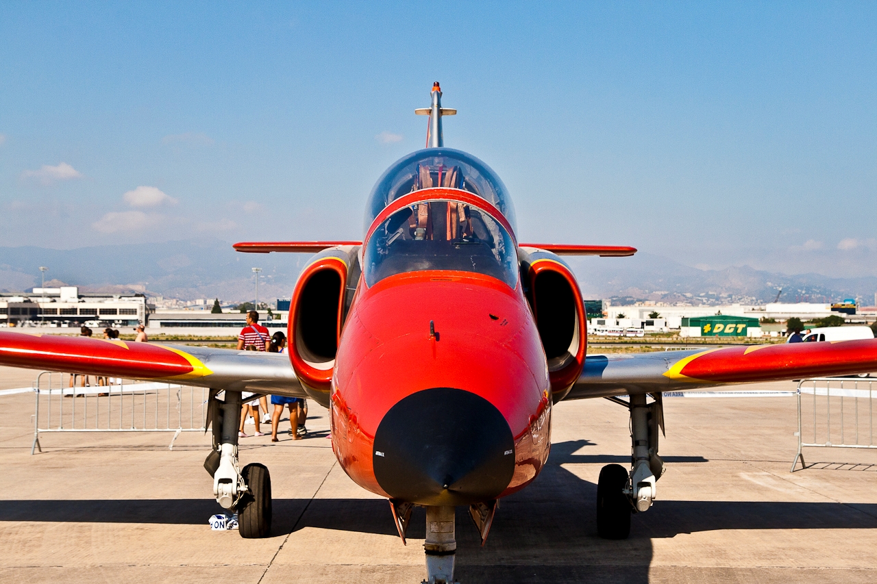 Casa C-101 Aviojet vu de front