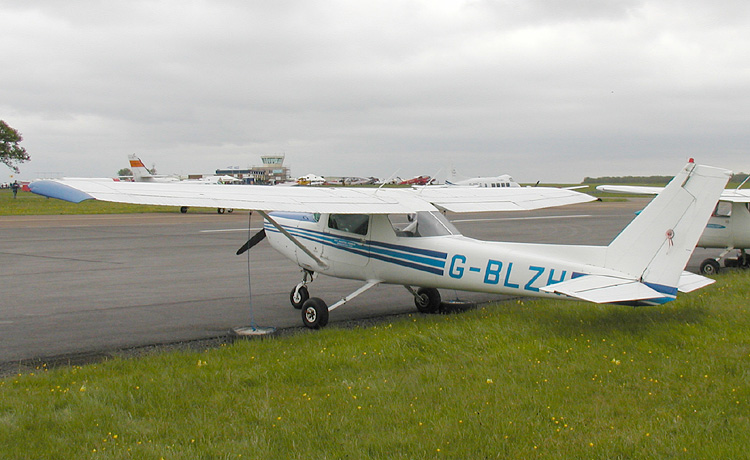 Cessna 152 (F152) civil