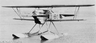Curtiss F6C-3 Hawk en hydravion