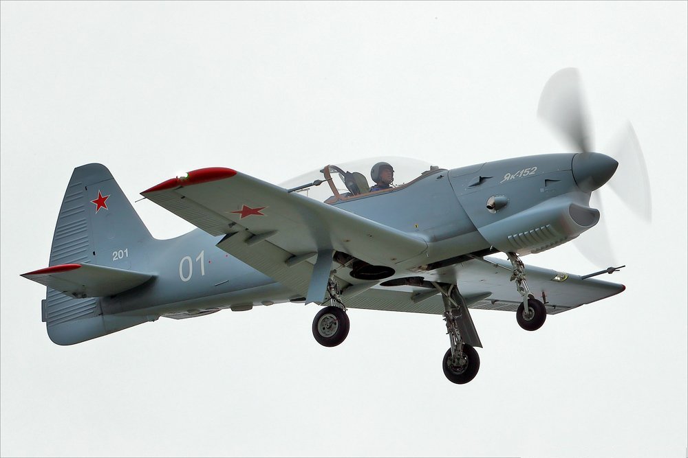 Yakovlev Yak-152 - Prototype au décollage