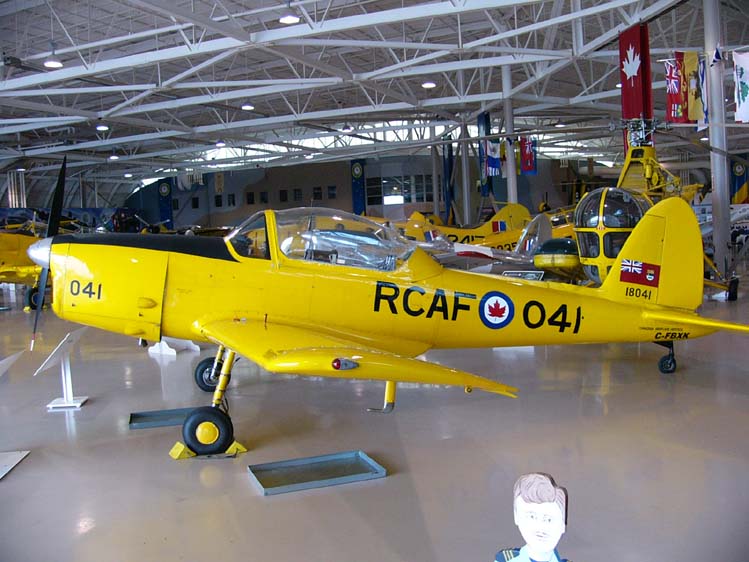De Havilland Canada DHC-1 (Chipmunk T.2) canadien