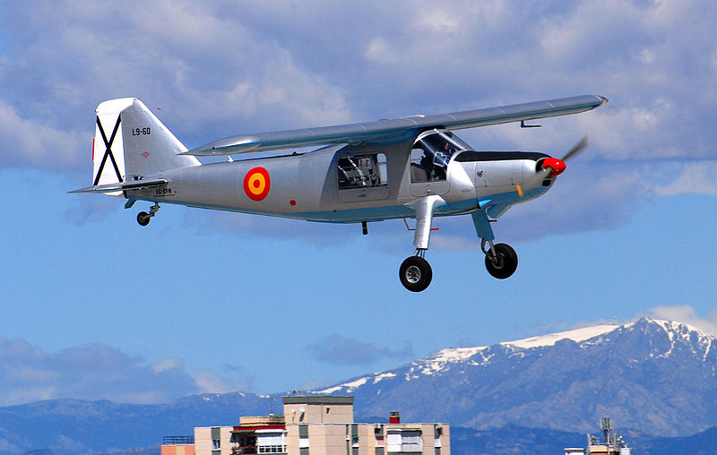 Dornier Do 27B-5 (CASA 127) espagnol en vol