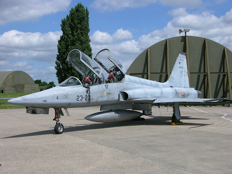CASA SF-5M Freedom Fighter espagnol
