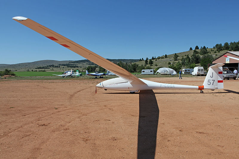 Centrair C101A Pégase civil au sol