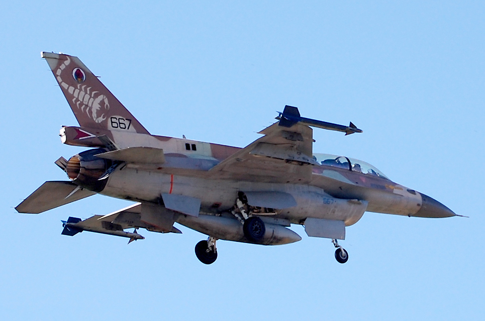 General Dynamics F-16D Block 40 israélien