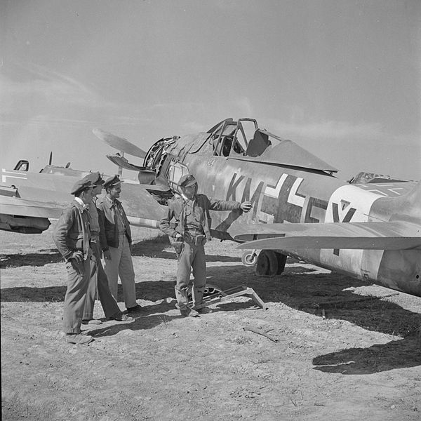 Focke-Wulf Fw 190A-4 de la Luftwaffe au sol