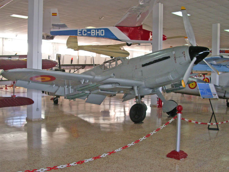 Hispano HA-1112-K1L Buchon espagnol