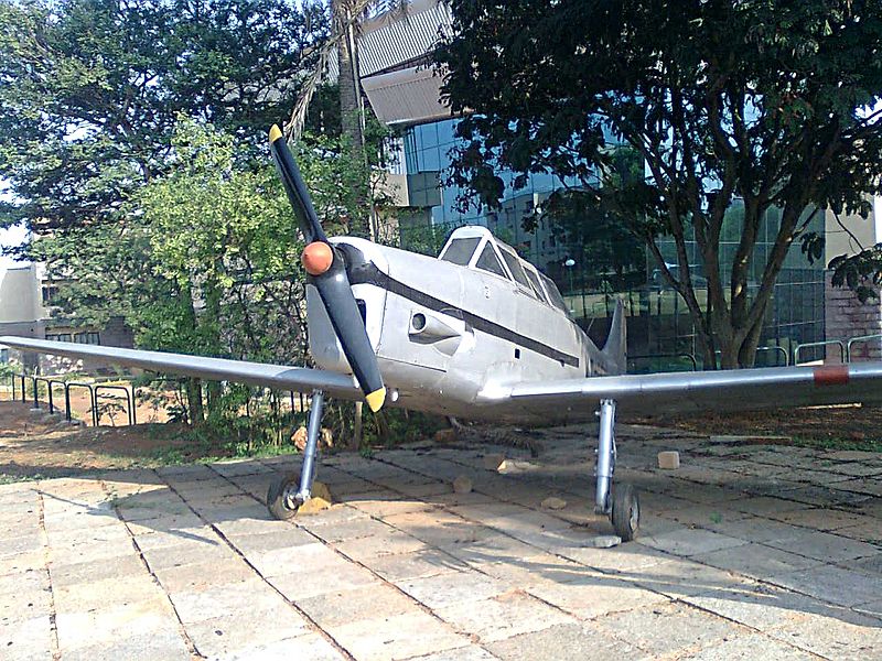 HAL HT-2 civil vu de face