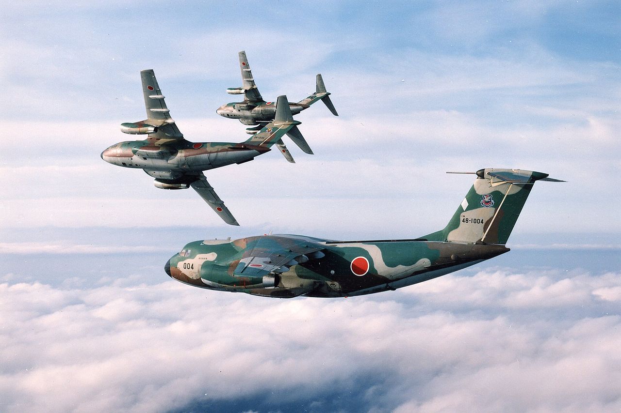 Kawasaki C-1 japonais en formation