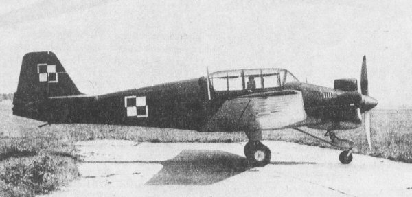 LWD Junak 3 polonais de profil