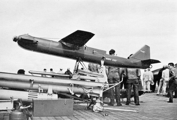 Radioplane MQM-33 (KD2R-3) de l'US Navy