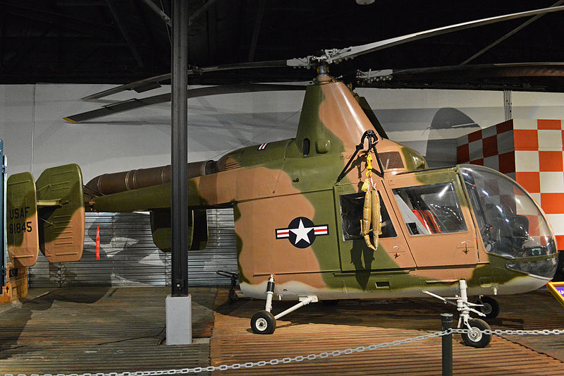 Kaman HH-43B Huskie camouflé