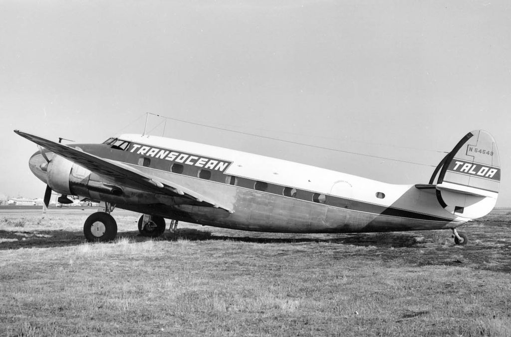 Lockheed 18-40 Lodestar civil