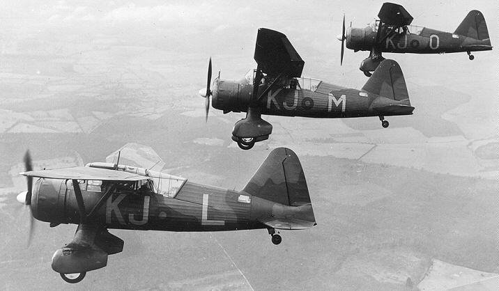 Westland Lysander de la RAF en formation