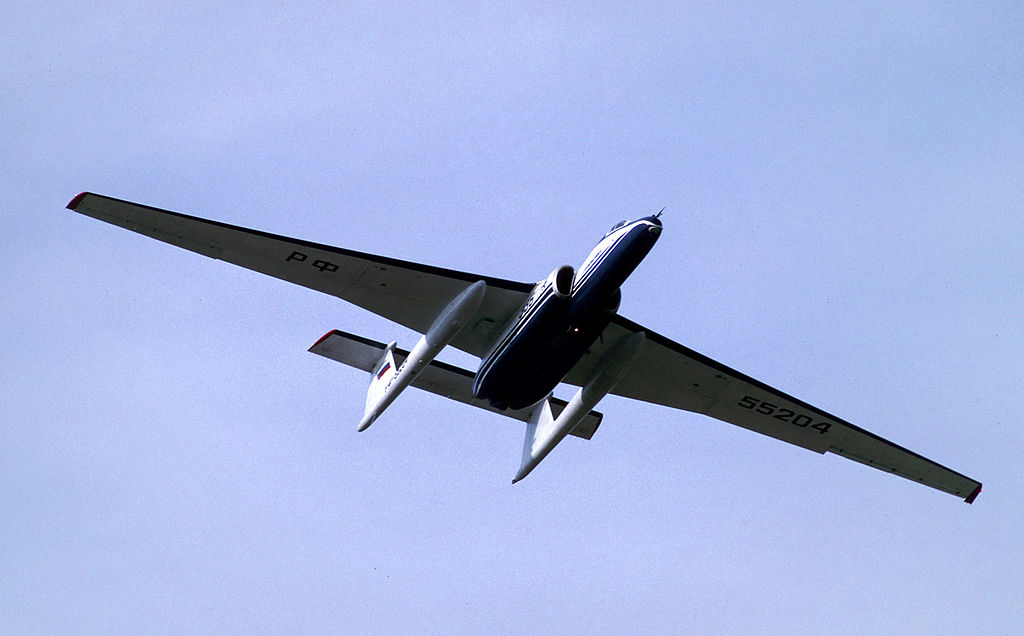 Myasishchev M-17 Mystic (M-55) en survol