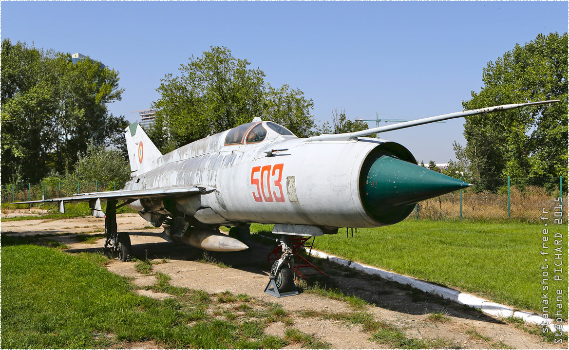 Mikoyan-Gourevitch MiG-21M roumain par Stanak