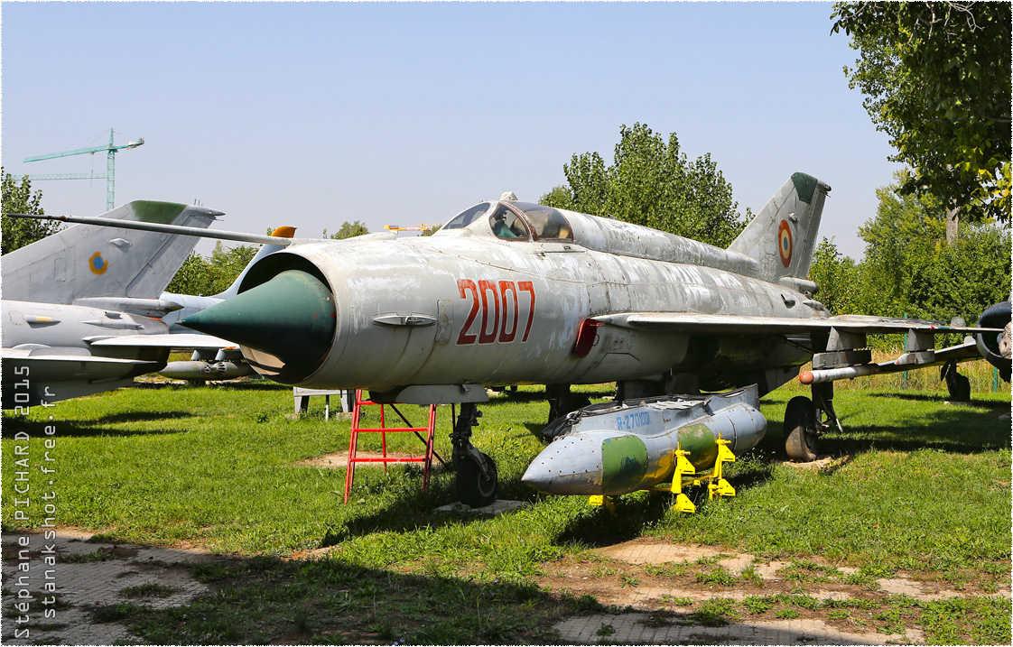 Mikoyan-Gourevitch MiG-21R roumain par Stanak