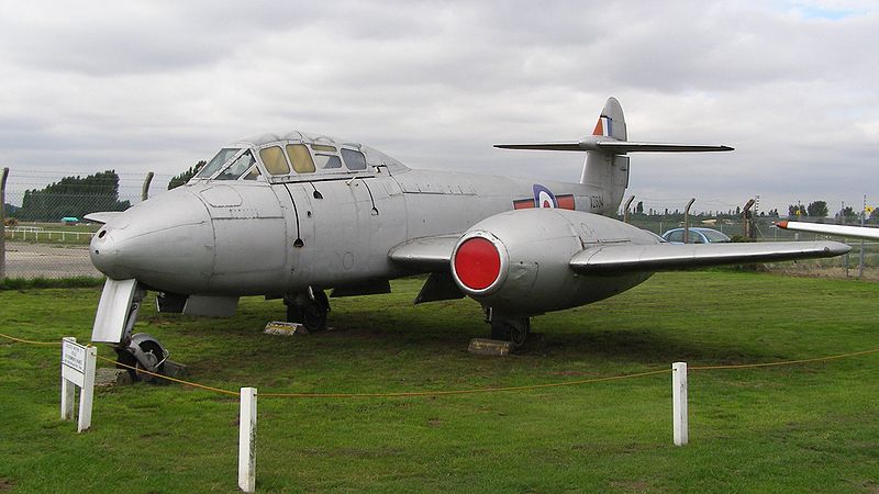 Gloster Meteor T.7 de la RAF