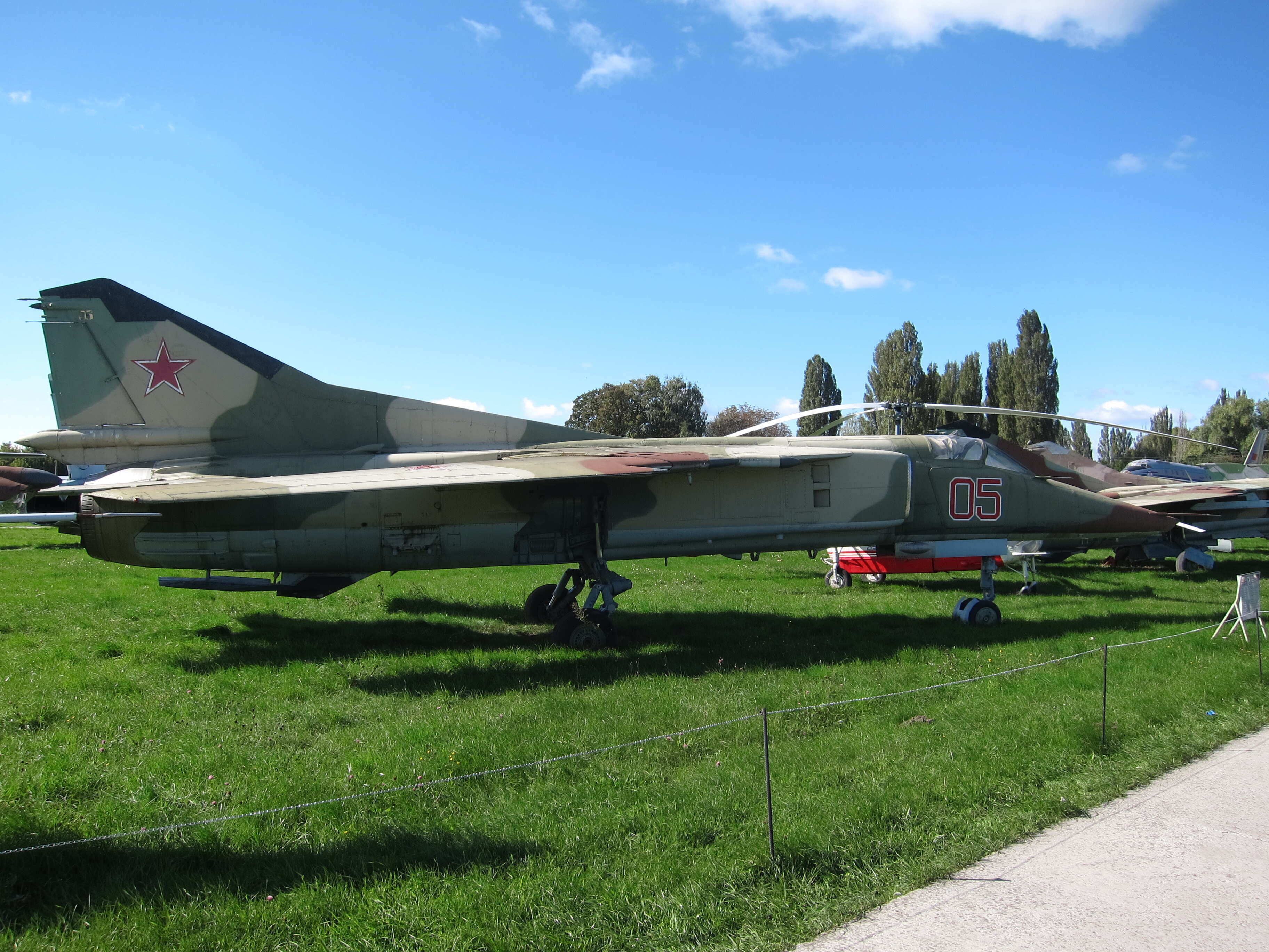 Mikoyan-Gourevitch MiG-23BM soviétique