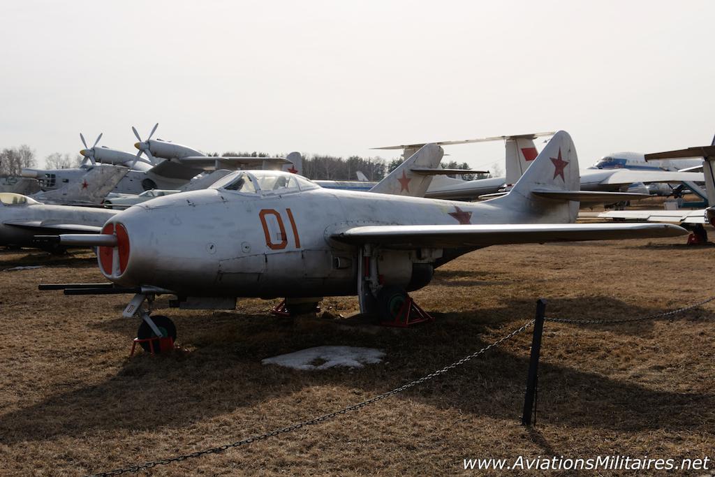 MiG-9 Fargo en 2015 par Ansierra117