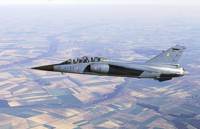Dassault Mirage F1B français en vol