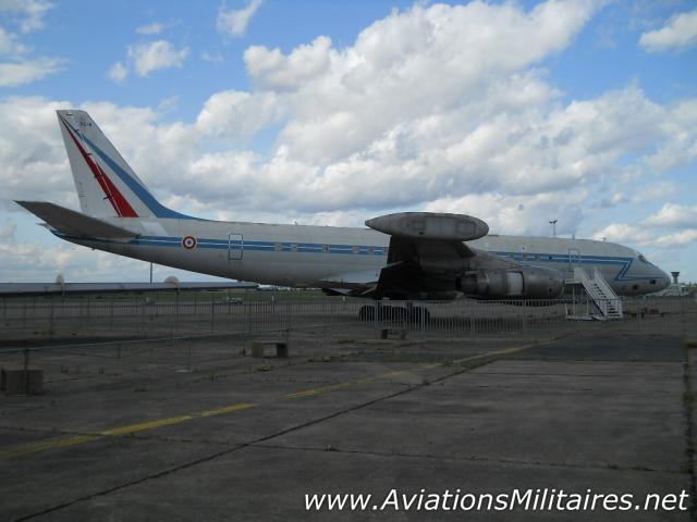 Douglas DC-8 Sarigue français par Clansman