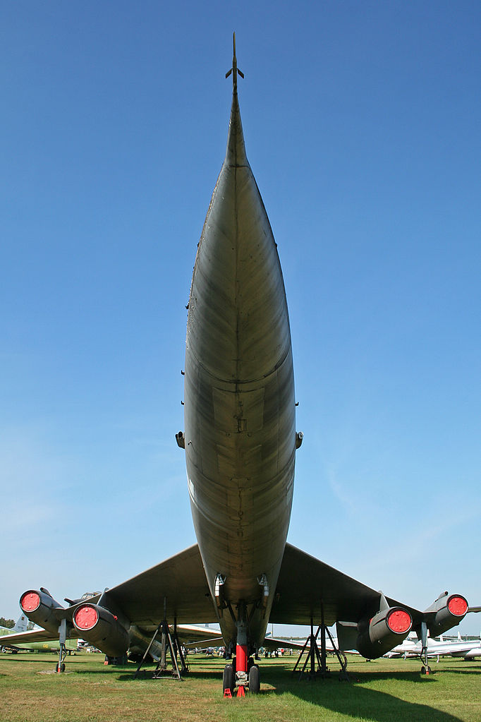 Myasishchev M-50 Bounder vu de front