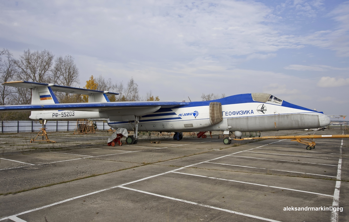 Myasishchev M-17 Mystic (M-55) au statique
