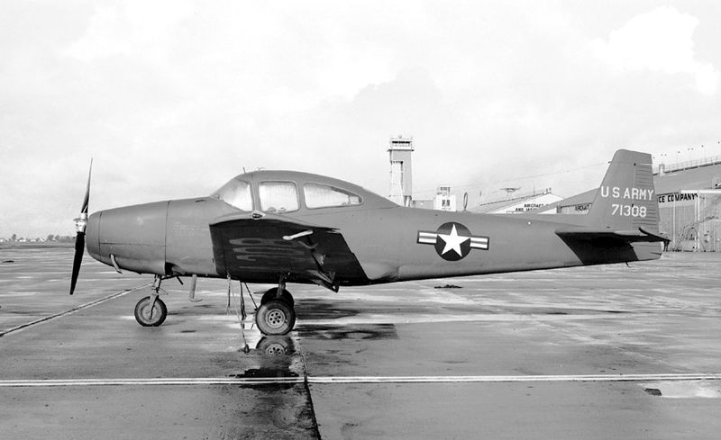 North American Navion (L-17C) de l'US Army