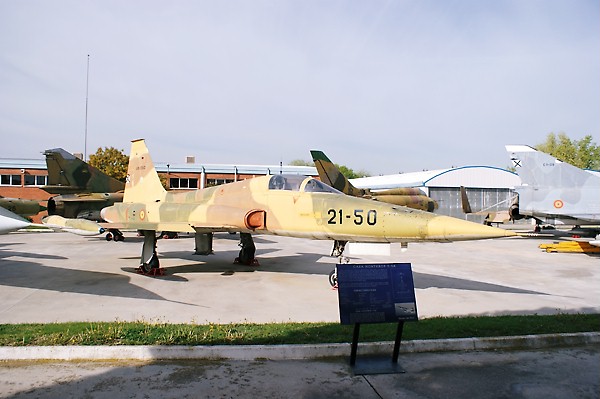 CASA SF-5A Freedom Fighter espagnol