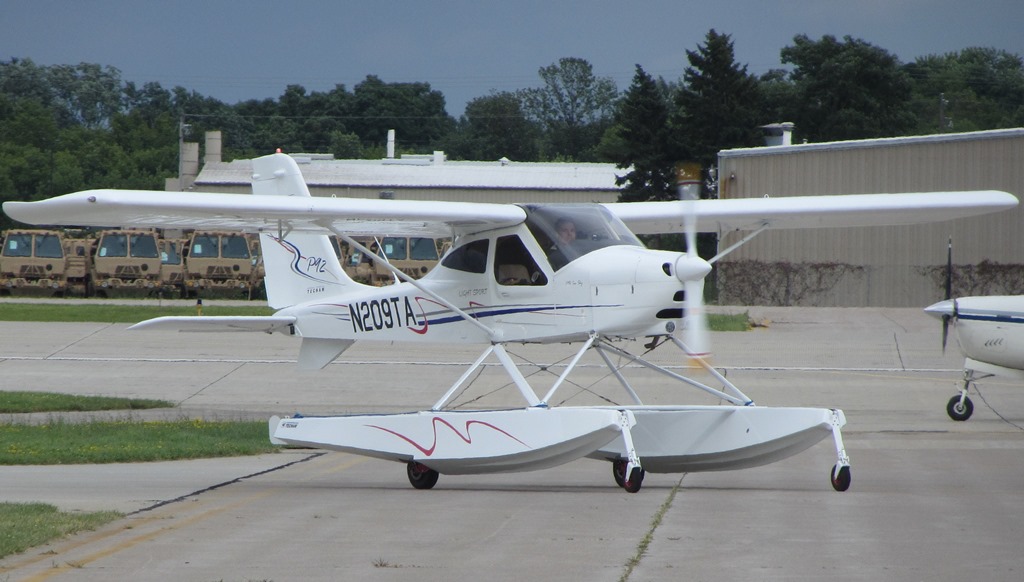 Tecnam P92 Seasky