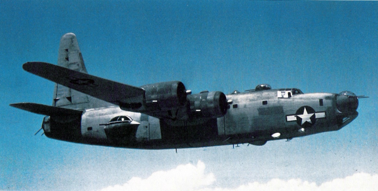 Consolidated PB4Y-2 Privateer de l'US Navy (couleurs)