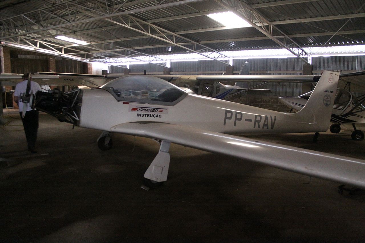 Fournier RF-10 (AMT-100 Ximango) exposé