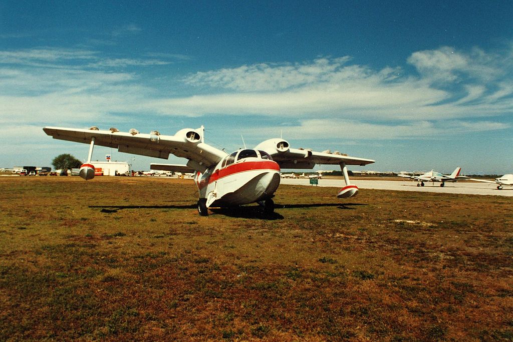 Piaggio P.136 vu de face