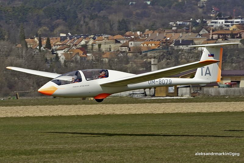 Grob G-103 Twin Astir civil au décollage
